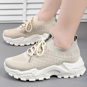 Women's Mesh Round Toe Lace-up Closure Breathable Sport Sneakers