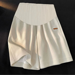 Women's Polyester Elastic Closure Solid Pattern Maternity Shorts