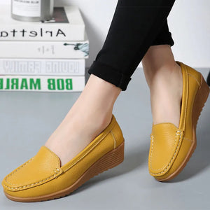 Women's Split Leather Round Toe Slip-On Closure Casual Shoes