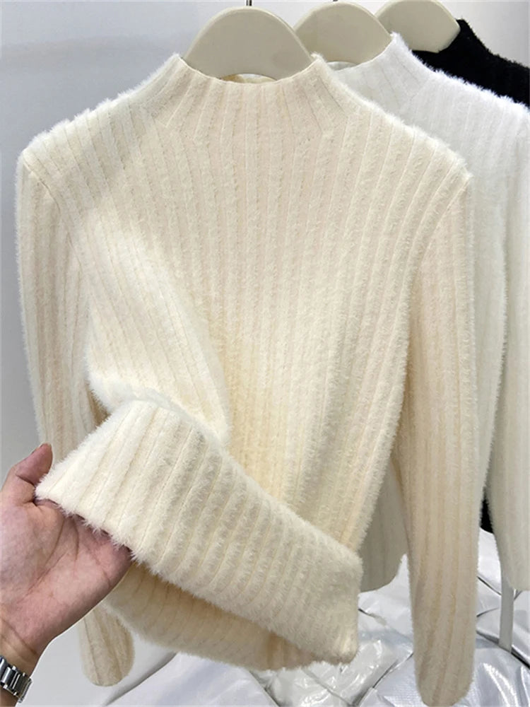 Women's Polyester Mock Neck Full Sleeves Solid Pattern Sweater