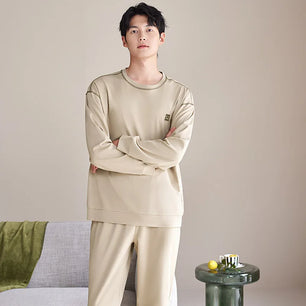 Men's Cotton O-Neck Long Sleeve Solid Pattern Sleepwear Set