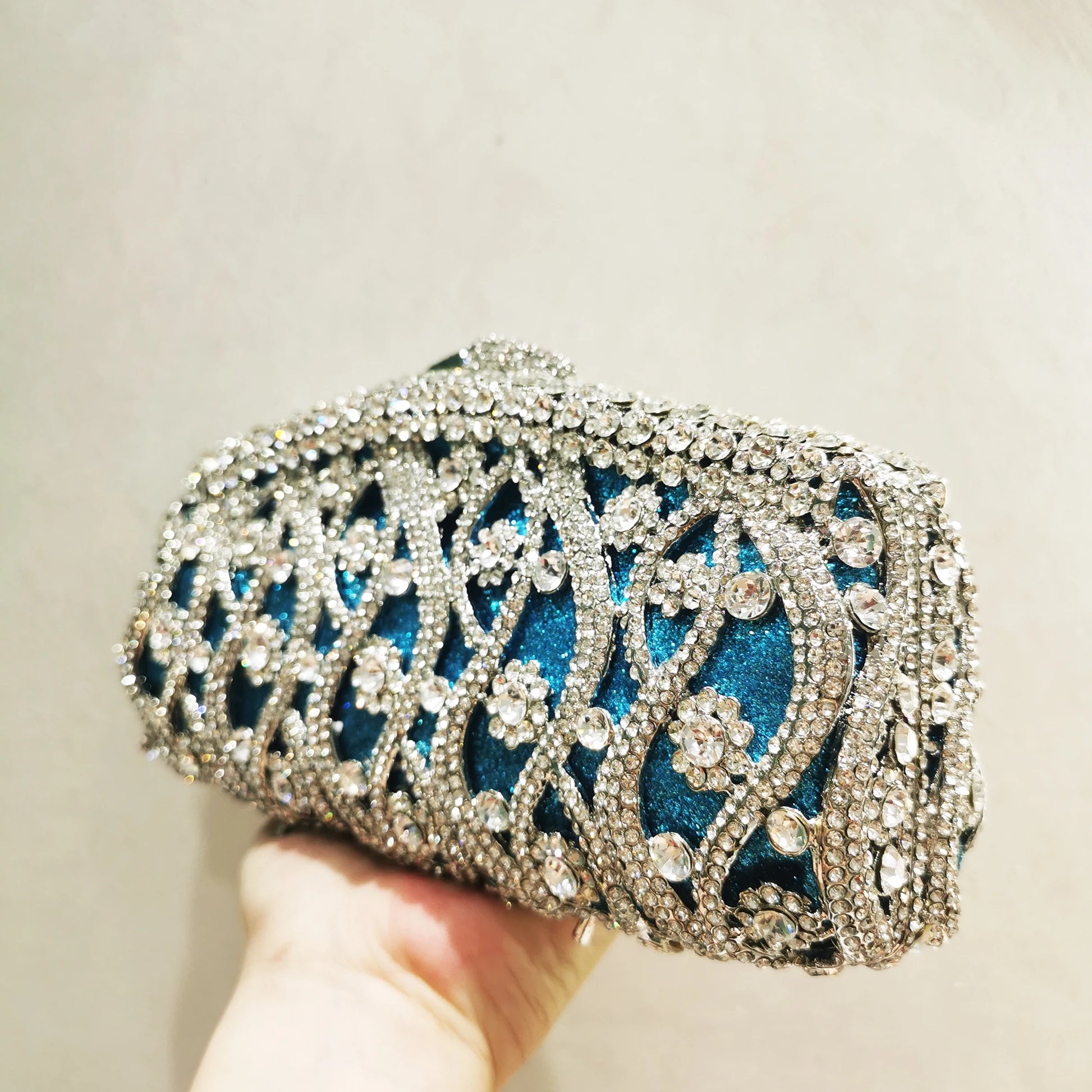 Women's Metallic Hasp Closure Rhinestone Bridal Wedding Clutch