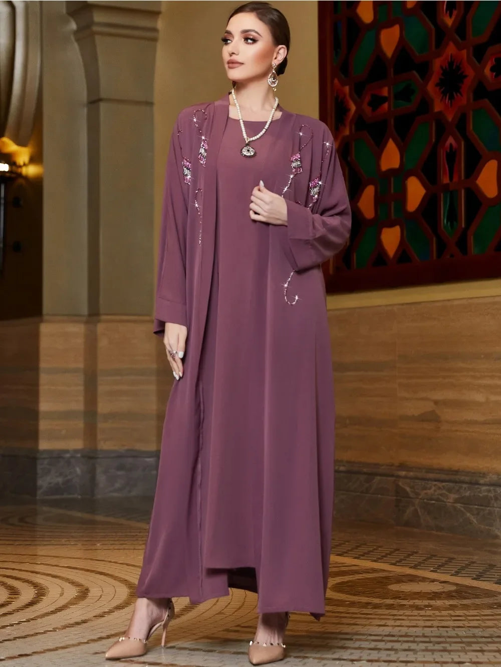 Women's Arabian Polyester Full Sleeve Rhinestone Pattern Casual Abaya