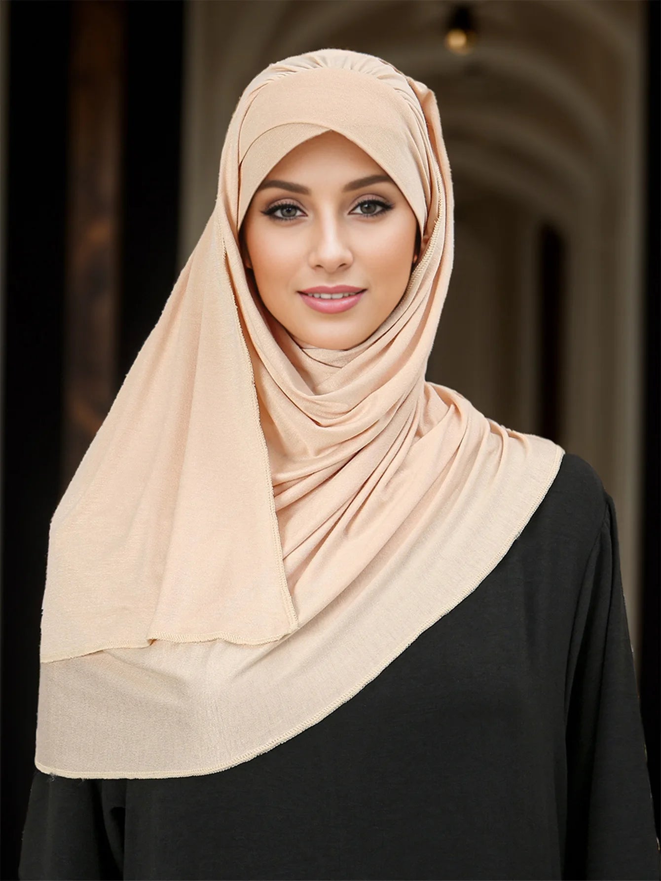 Women's Arabian Polyester Headwear Solid Pattern Casual Hijabs