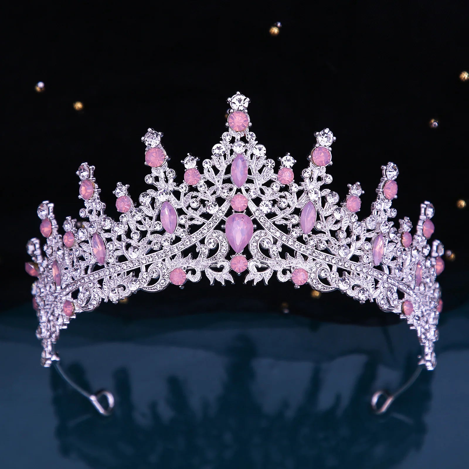 Women's Zinc Alloy Plant Pattern Tiaras Bridal Classic Crown