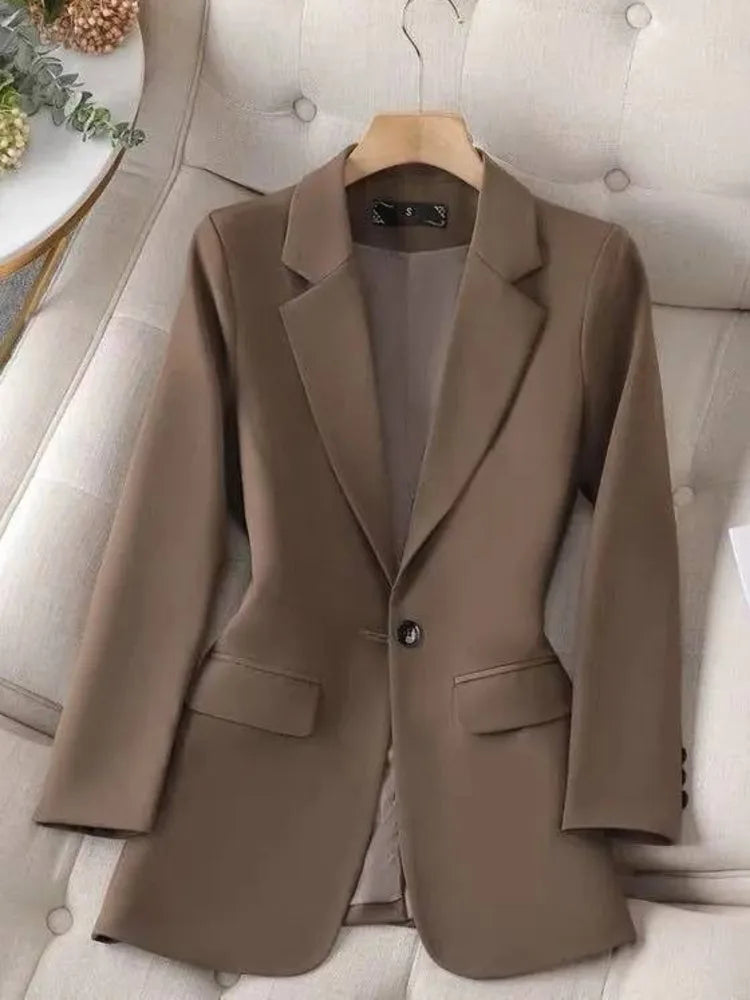 Women's Polyester Notched Full Sleeves Single Button Blazer