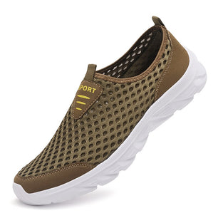 Men's Mesh Round Toe Slip-On Breathable Outdoor Sports Shoes