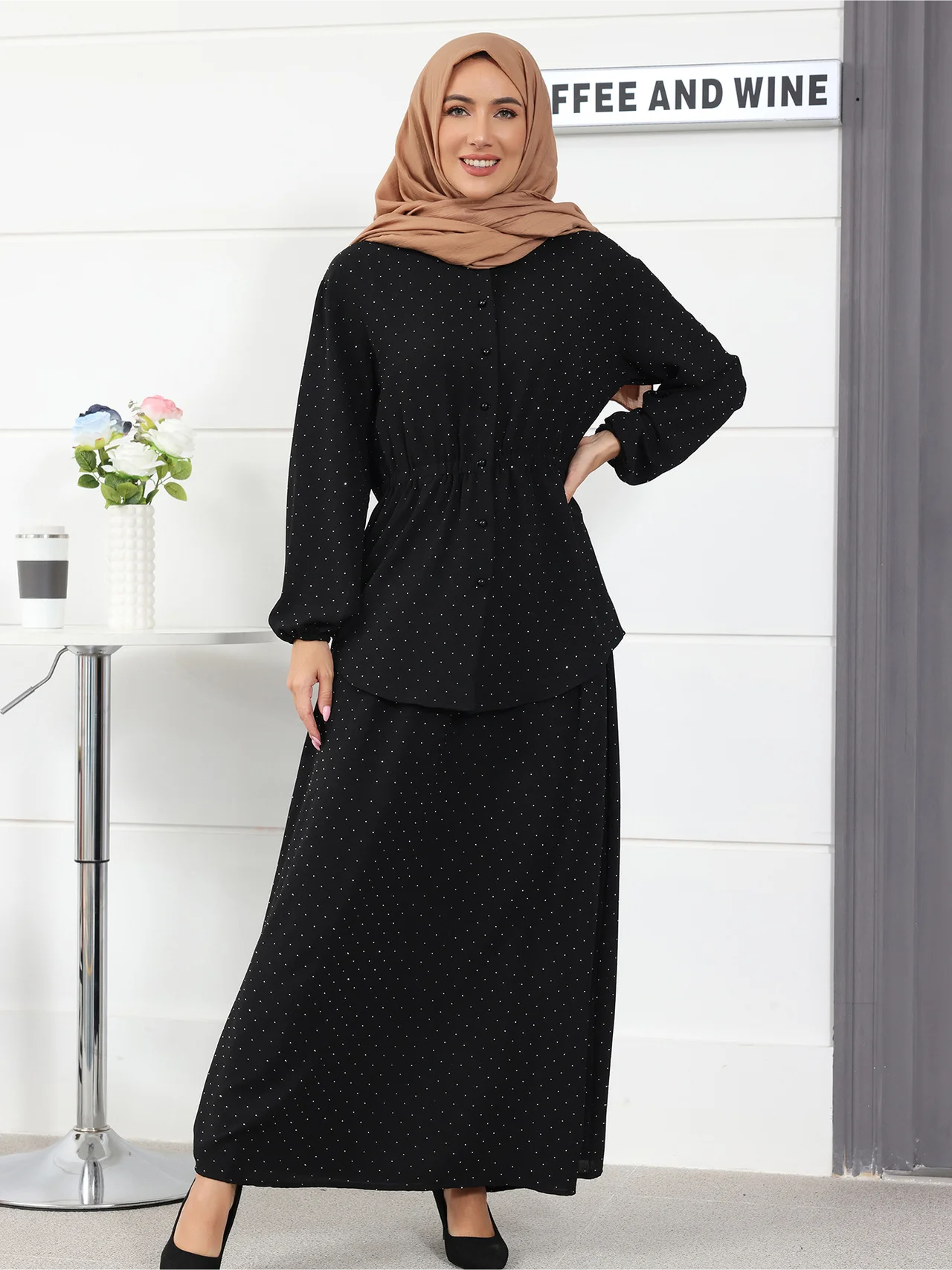 Women's Arabian Polyester Full Sleeves Solid Pattern Casual Dress