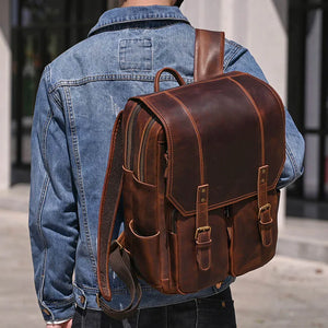 Men's Genuine Leather Zipper Closure Solid Pattern Backpack