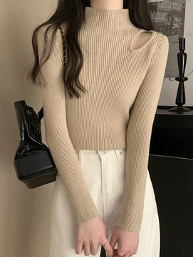 Women's Polyester Mock-Neck Long Sleeves Solid Pattern Sweater