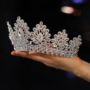 Women's Zinc Alloy Plant Pattern Tiaras Bridal Classic Crown