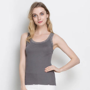 Women's Polyester Square-Neck Sleeveless Solid Pattern Yoga Top