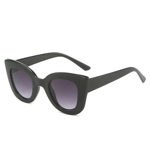 Kid's Plastic Frame Lens Polarized Cat Eye Shaped Sunglasses