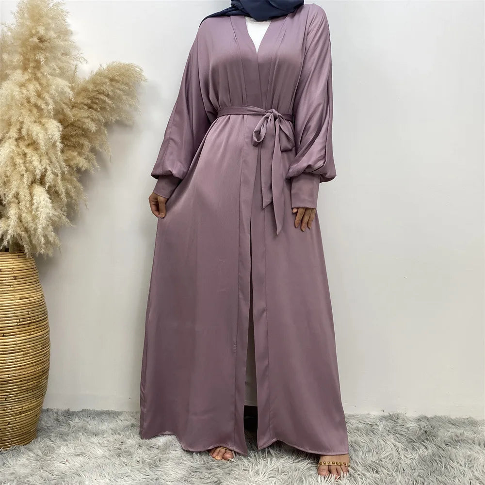 Women's Arabian Polyester Full Sleeve Plain Pattern Elegant Abaya