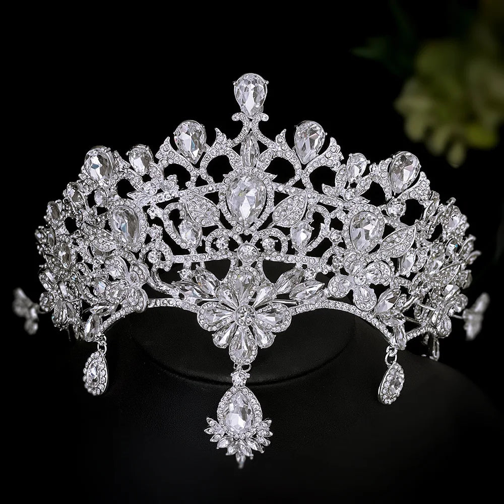 Women's Zinc Alloy Flower Pattern Tiaras Bridal Wedding Crown