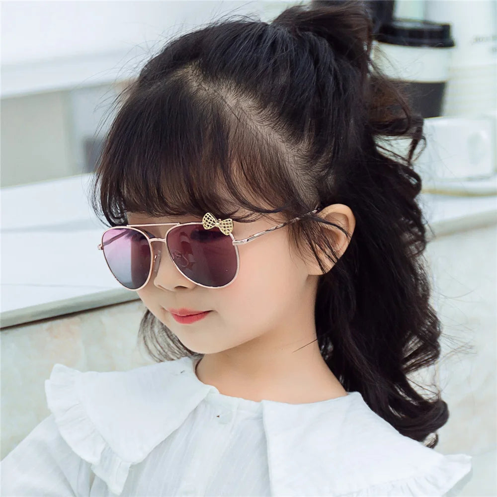 Kid's Alloy Frame Plastic Lens Oval Shaped Party Sunglasses