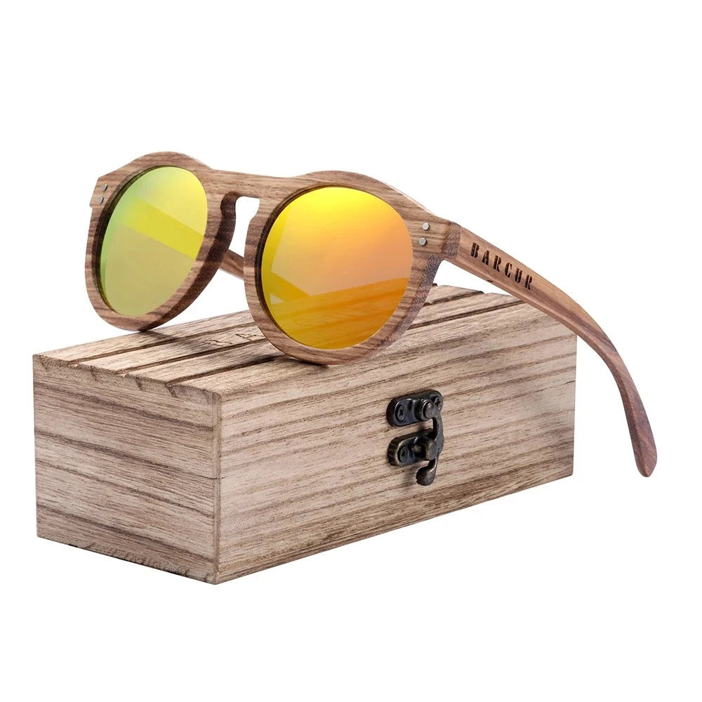 Men's Wooden Frame Polaroid Lens Round Shaped UV400 Sunglasses