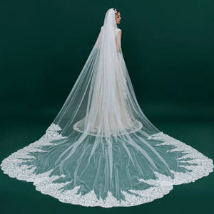 Women's Polyester Scalloped Edge One-Layer Cathedral Wedding Veils