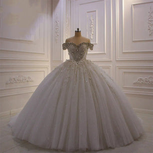 Women's Sweetheart Neck Sleeveless Court Train Wedding Dress