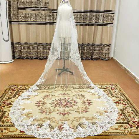 Women's Polyester Applique Edge One-Layer Cathedral Wedding Veils