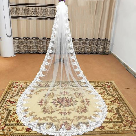 Women's Polyester Lace Edge One-Layer Luxury Bridal Wedding Veils