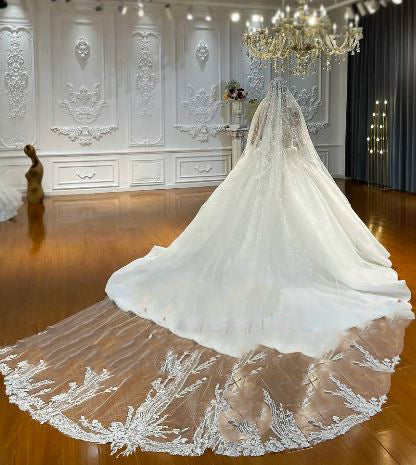 Women's Polyester Cut Edge One-Layer Luxury Bridal Wedding Veils