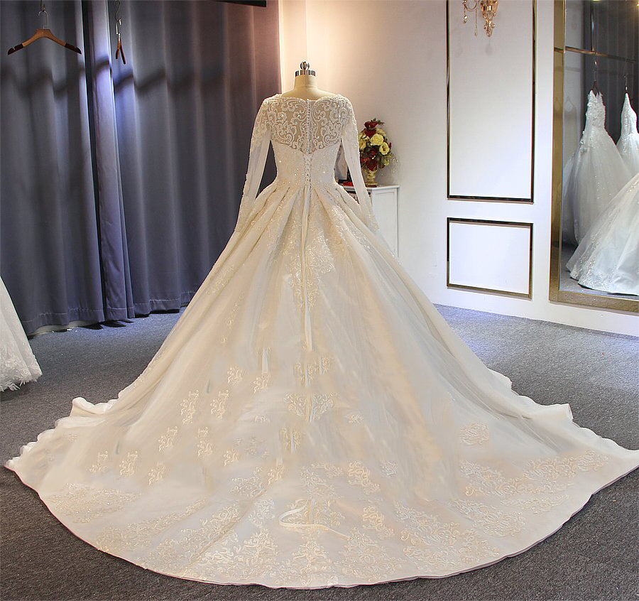 Women's Sweetheart Neck Full Sleeves Beading Wedding Dresses