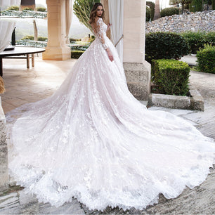 Women's Sweetheart Neck Full Sleeves Bridal Wedding Dresses