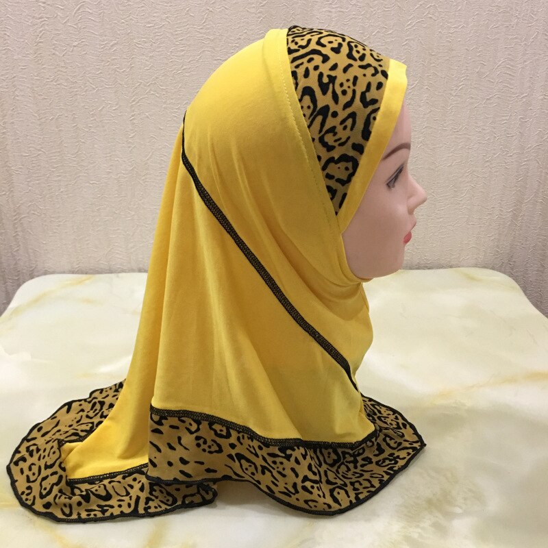 Women's Arabian Polyester Headwear Leopard Printed Hijabs