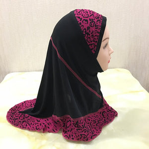 Women's Arabian Polyester Headwear Leopard Printed Hijabs