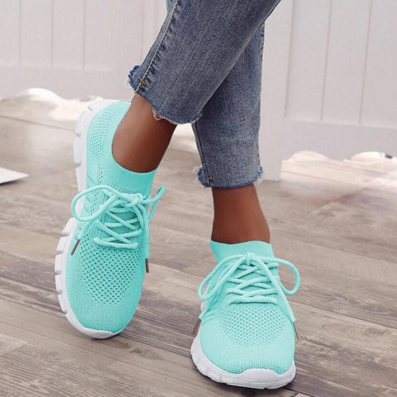 Women's Breathable Mesh Lace-Up Casual Wear Round Flat Sneakers