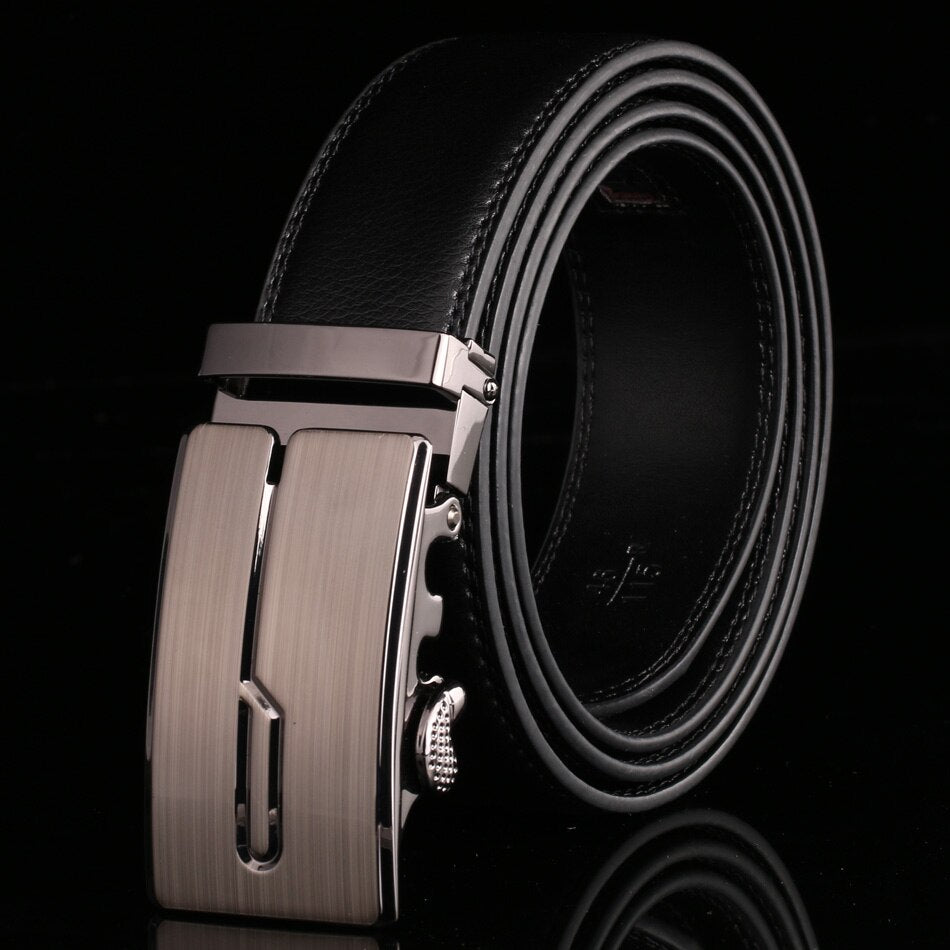 Men's Genuine Leather Solid Pattern Square Buckle Closure Belts