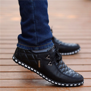 Men's Leather Breathable Pointed Toe Lace-up Closure Plaid Shoes