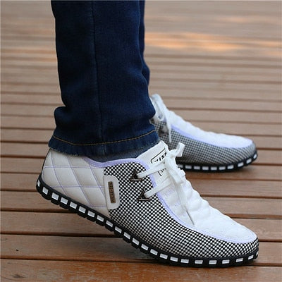 Men's Leather Breathable Pointed Toe Lace-up Closure Plaid Shoes