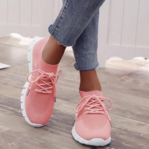 Women's Round Toe Breathable Mesh Lace-up Closure Walking Sneaker