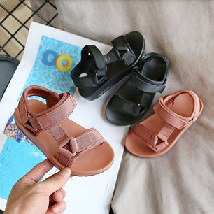 Kid's Canvas Round Toe Hook Loop Closure Solid Pattern Sandals