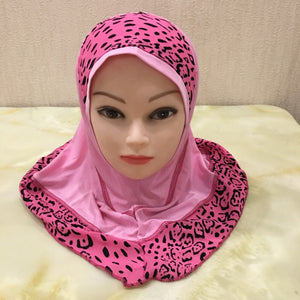 Women's Arabian Polyester Headwear Leopard Printed Hijabs