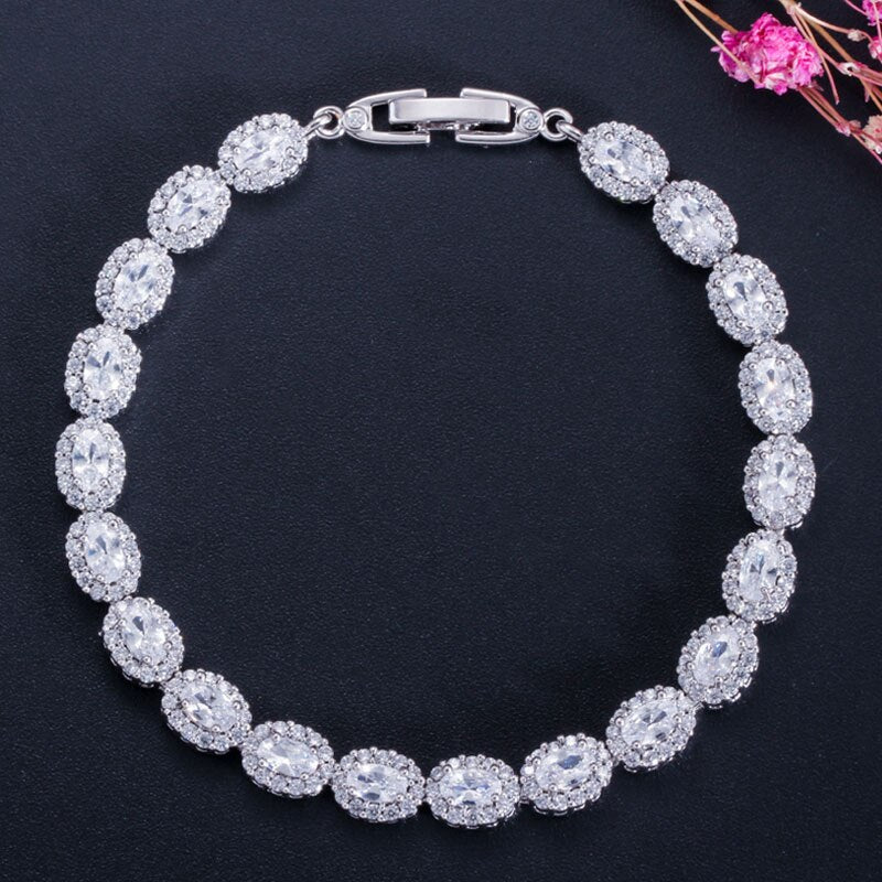 Women's Copper Cubic Zirconia Link Chain Round Pattern Bracelet