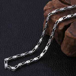 Men's 100% 925 Sterling Silver Figaro Chain Lock Pattern Necklace