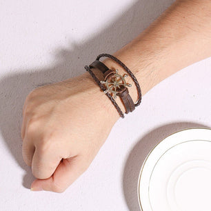 Men's Genuine Leather Hook Clasp Elegant Round Chain Bracelet