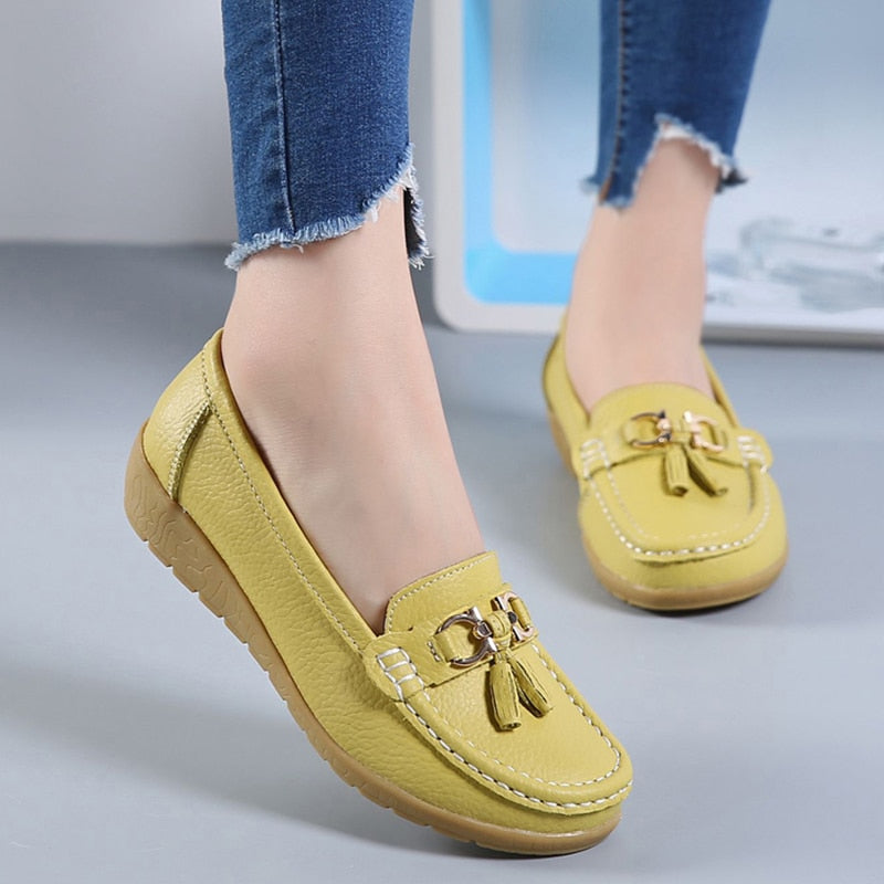 Women's Split Leather Round Toe Slip-On Casual Wear Flat Shoes