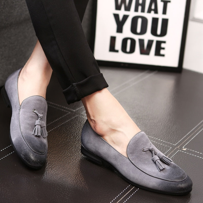 Men's Cow Suede Breathable Slip-On Closure Comfortable Shoes