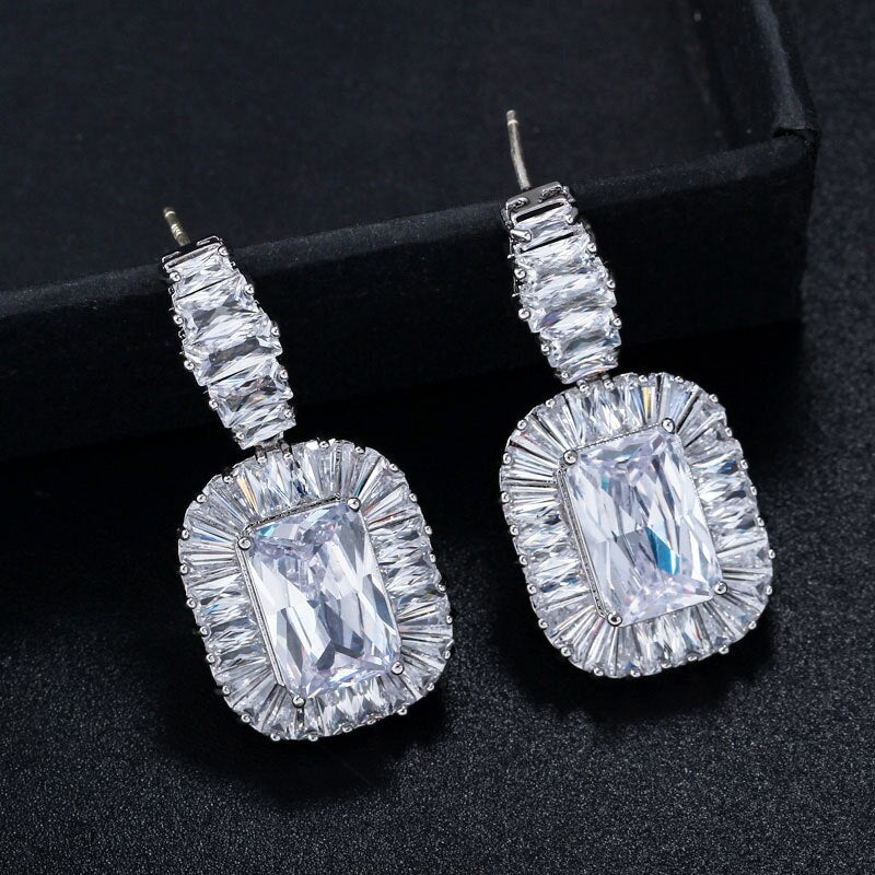 Women's Copper Cubic Zirconia Geometric Elegant Drop Earrings