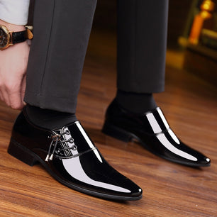 Men's PU Leather Pointed Toe Solid Lace Up Closure Formal Shoes