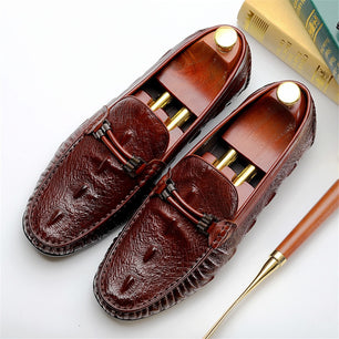 Men's Genuine Leather Round Toe Slip-On Closure Vintage Shoes