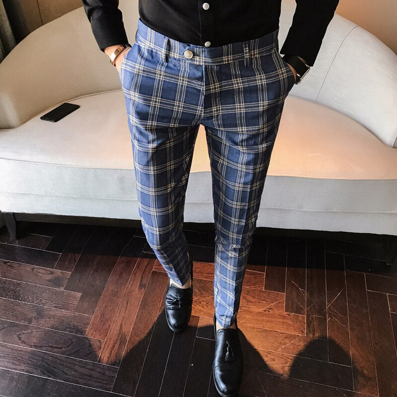 Men's Polyester Zipper Fly Closure Plaid Pattern Casual Pants