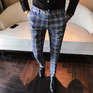 Men's Polyester Zipper Fly Closure Plaid Pattern Casual Pants