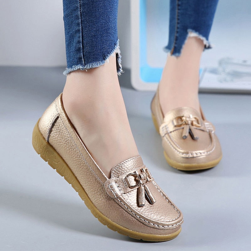 Women's Split Leather Round Toe Slip-On Casual Wear Flat Shoes