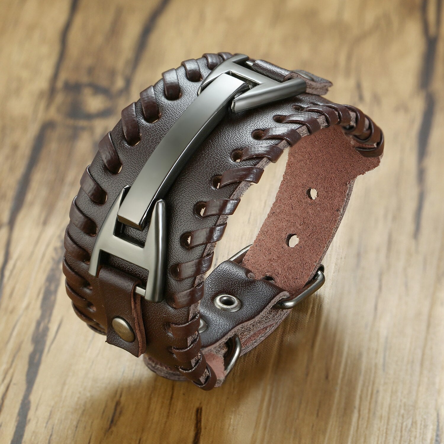 Men's Genuine Leather Round Shaped Link Chain Wrist Bracelet