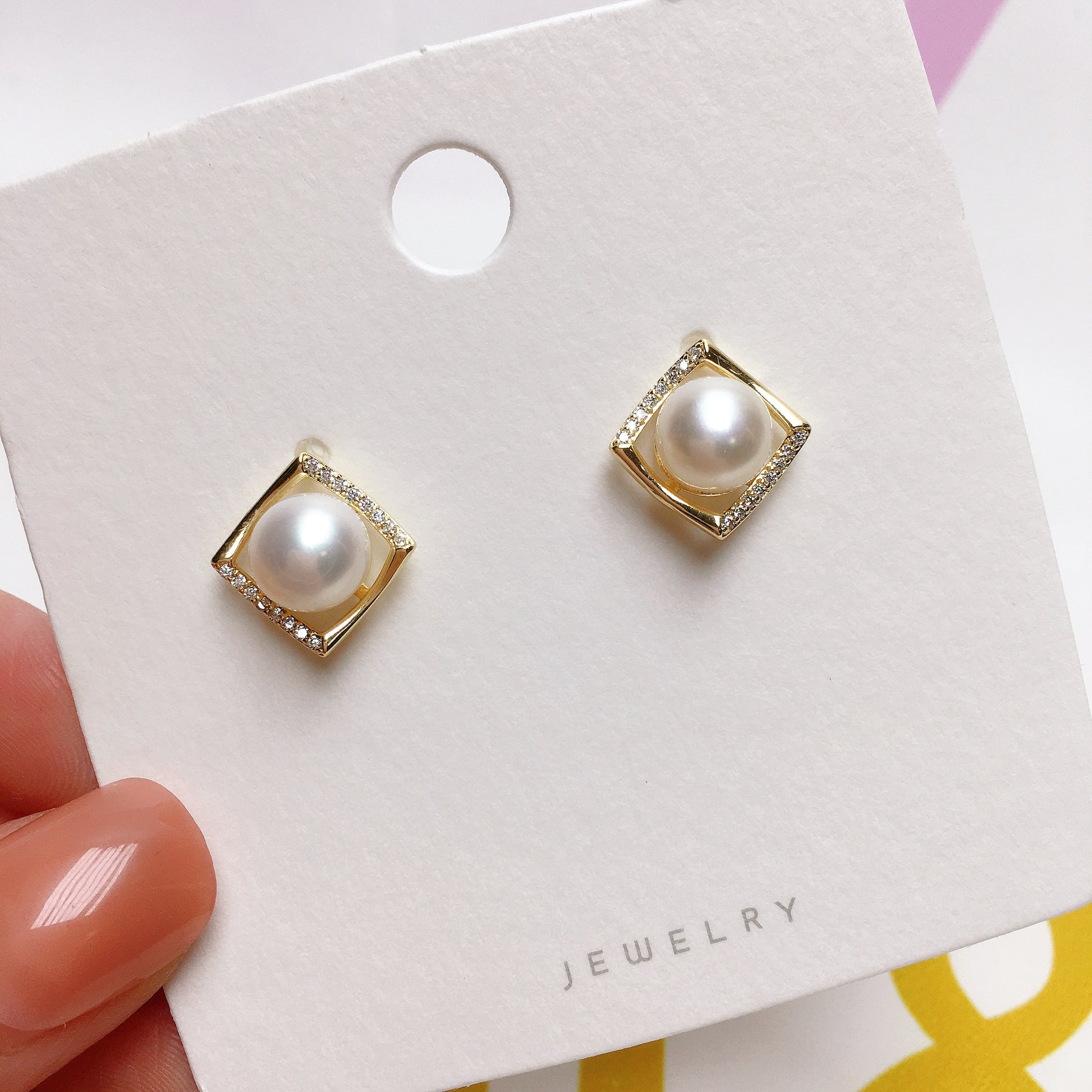 Women's Gold Filled Pearl Square Shape Elegant Stud Earrings